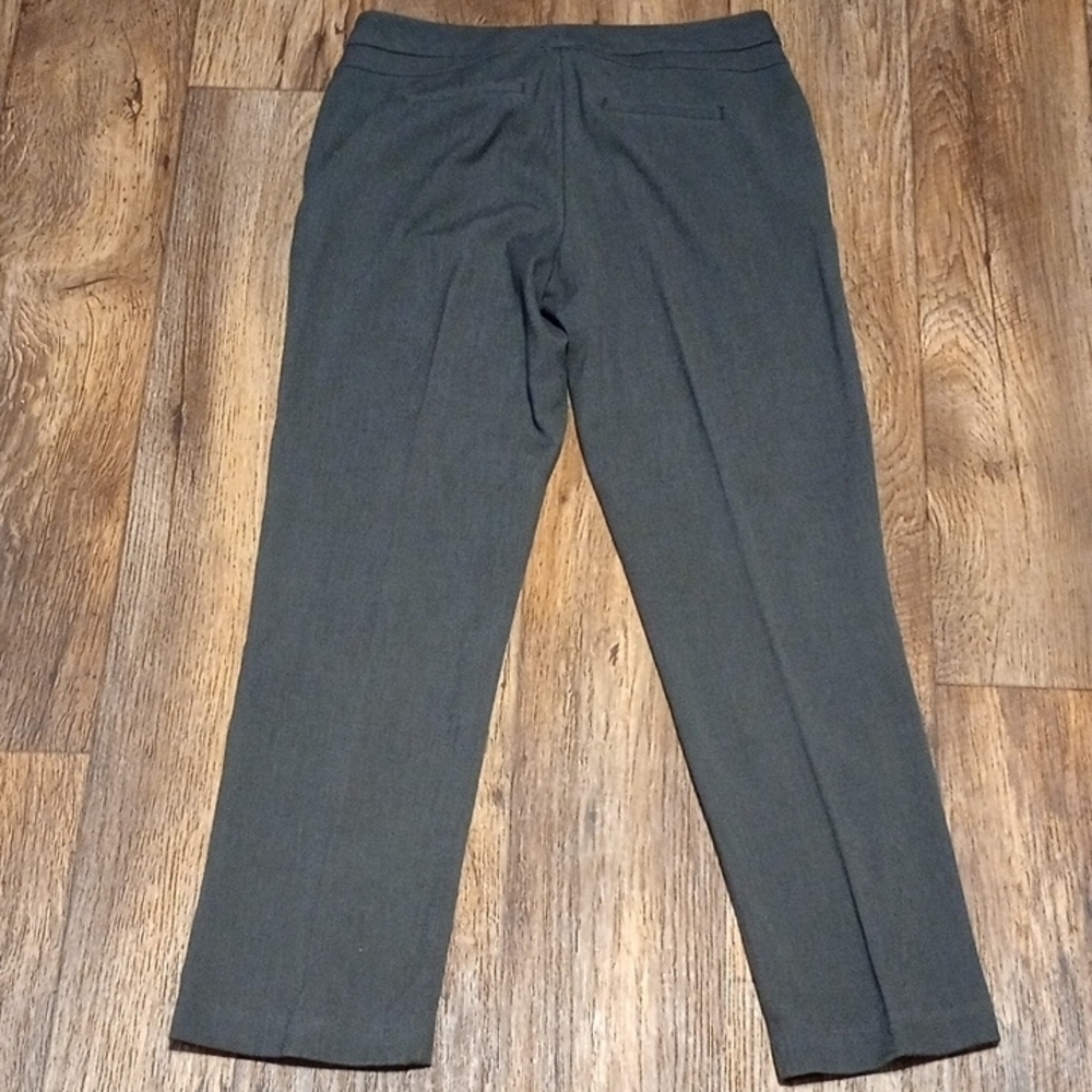 Women's Worthington Charcoal Gray Modern Fit Trousers Size 8p - Picture 5 of 5